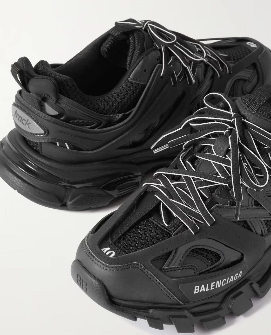 حذاء Balenciaga الرياضي الأسود