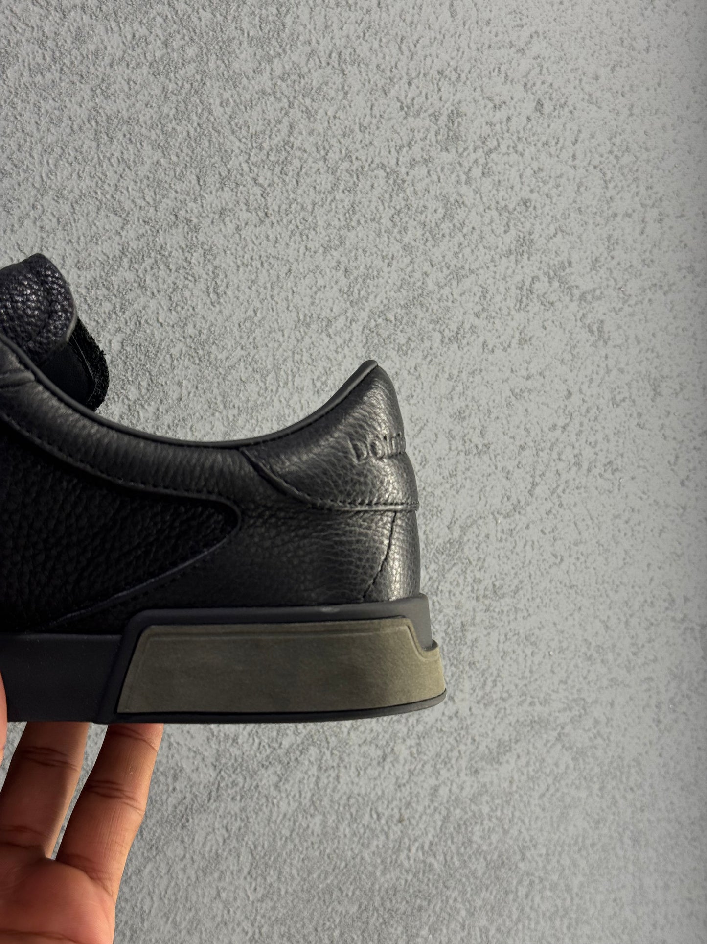 Dolce & Gabbana leather sneaker