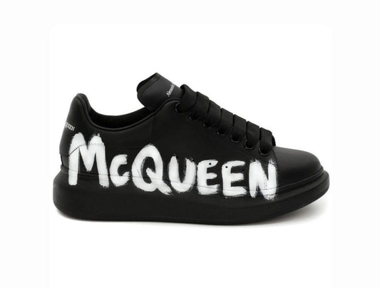 Alxexander mccQueen graffiti print white